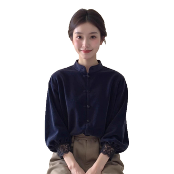 Bluză cu guler stand-up, material catifea cu dantelă la margine, mâneci lungi, nasturi pe frontă cu închidere simplă, conținut poliester 80-90%