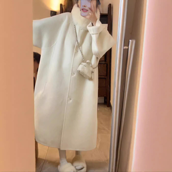 Palton de lână pentru femei cu guler din blană de vulpe – croială lejeră, lungime medie, nasturi pe un rând, stil coreean