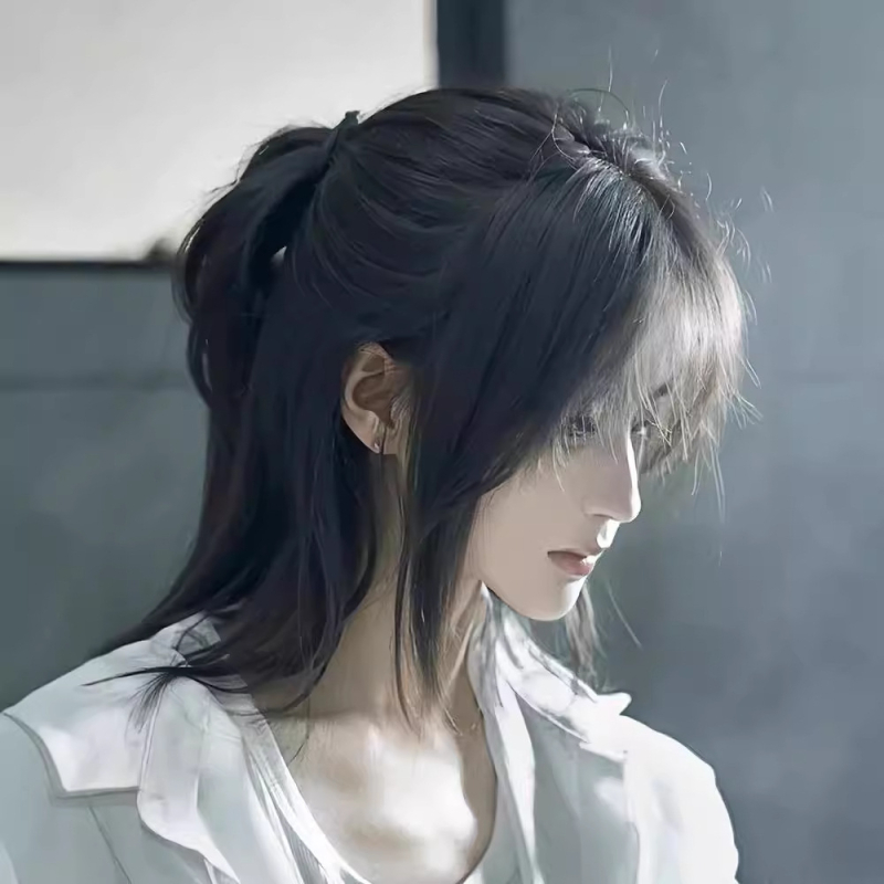 Perucă pentru bărbați cu stil coadă de lup (mullet), fibre rezistente la temperaturi înalte, mecanism de fabricație, model Dm432