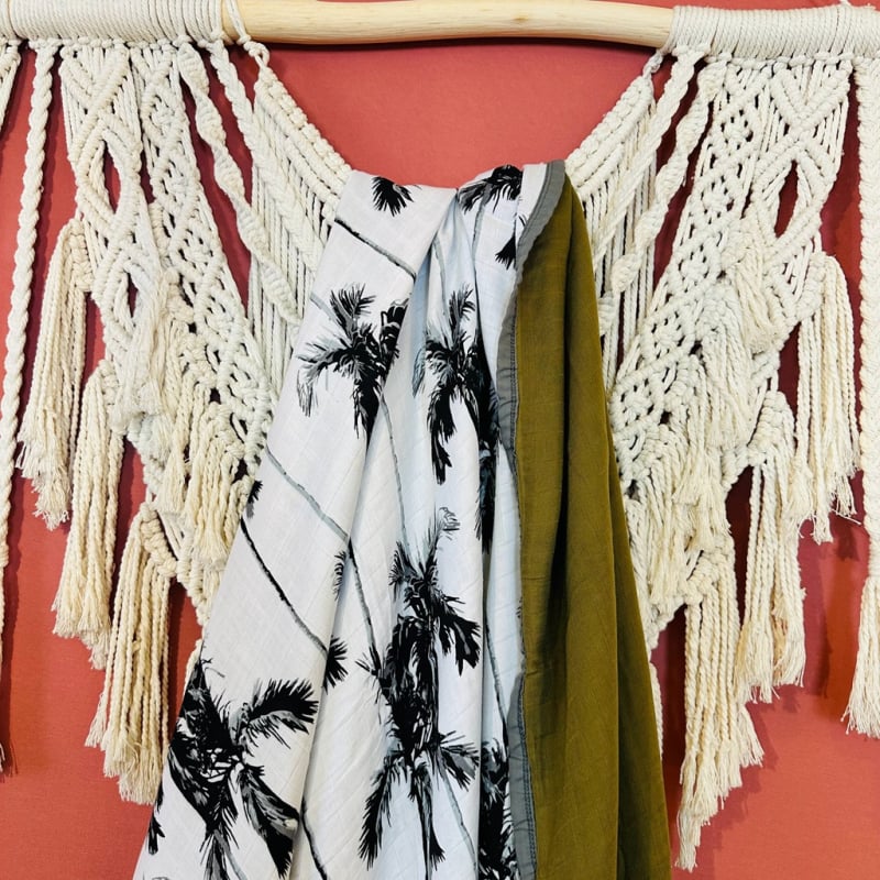 Pătură pentru bebeluși Baby atelier — 100% bumbac; pentru sugari și copii 1–3 ani; modele: animale, dungi, grilă, desene animate; potrivită pentru târâre și pentru cărucior.