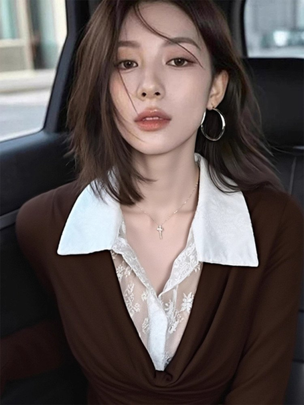 Tricou din poliester cu mâneci lungi, detaliu de îmbinare și guler polo, strat de bază elegant pentru mers la serviciu