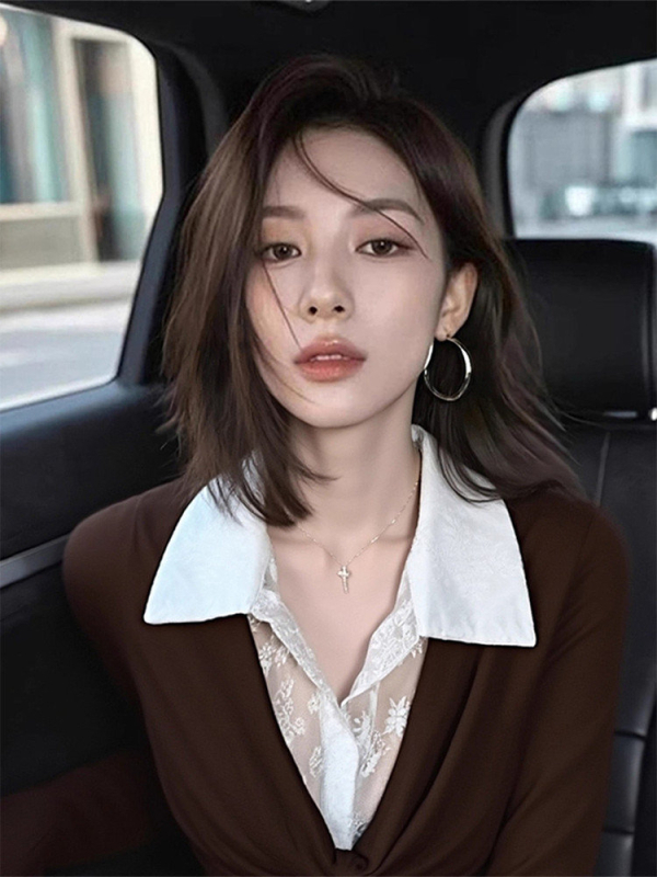 Tricou din poliester cu mâneci lungi, detaliu de îmbinare și guler polo, strat de bază elegant pentru mers la serviciu