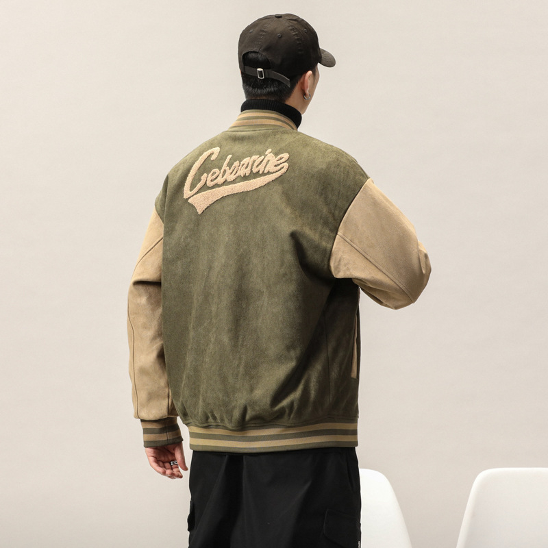 Őszi-téli velúr baseball kabát állógallérral, laza szabás, őz velúr anyag, hímzett részletek