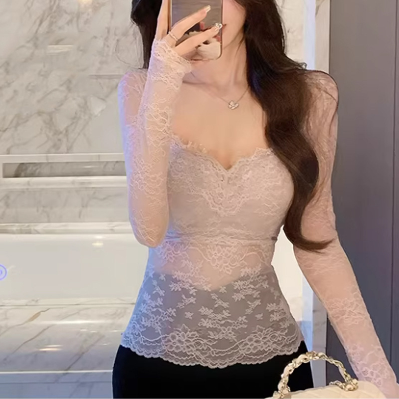 Полиестерен дамски топ с V-образно деколте, дълги ръкави, Slim Fit, едноцветен