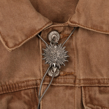 Unisex cvijet za ovratnik s metalnim lancem, podesiva, ručna izrada, Guanaco kosa materijal, Mainiu