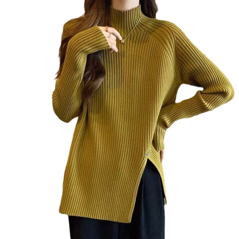 Top tricotat pentru maternitate cu guler semi-înalt, croială lejeră, mâneci lungi, acrilic 70–80%