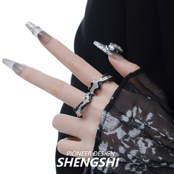 Bakreni prsten, oblik U, podesiv, elektroplatiran – lagani luksuzni nišni stil