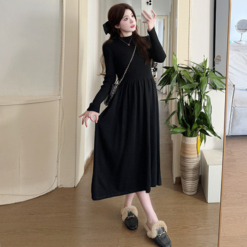 Φόρεμα εγκυμοσύνης από πλεκτό ύφασμα, με ημιυψηλό γιακά, μακριά μανίκια, στενή γραμμή