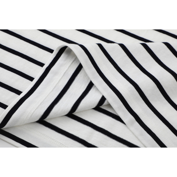 Majica s čipkom uz rub i izvezenim detaljima, dugi rukav MBF1TEE036