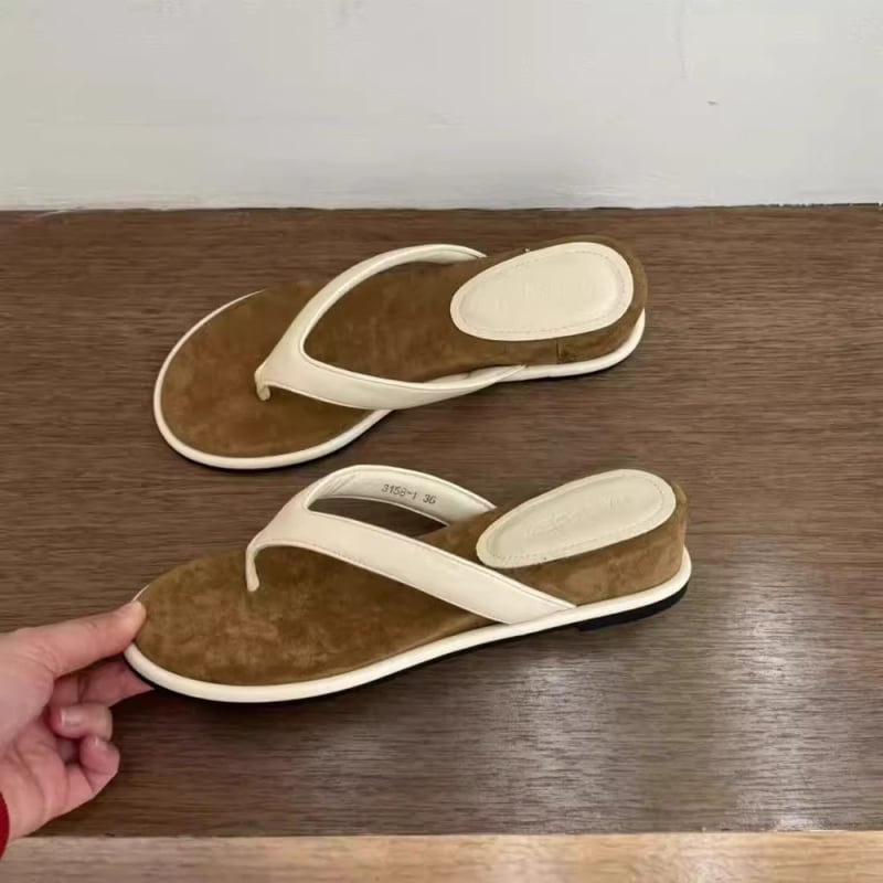 Női platformos szandálok, felsőrész: marhabőr (másodlagos réteg), kerek orr, gumitalp, retro stílus, belső: szuper rost