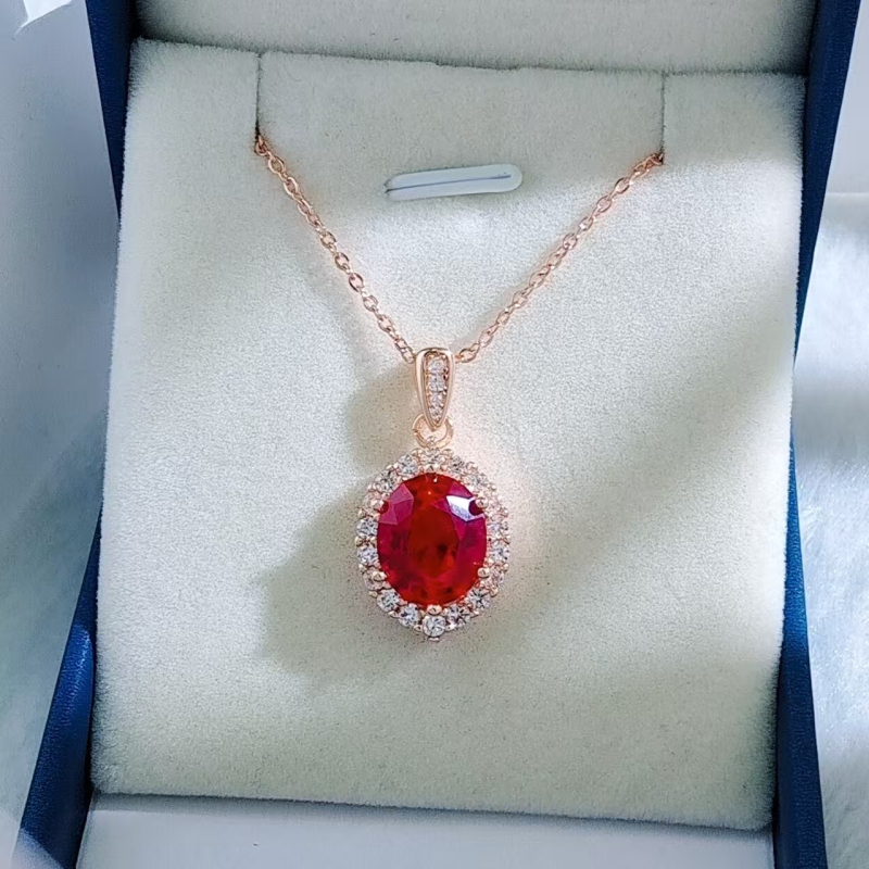 Σετ κοσμημάτων με κολιέ, δαχτυλίδι, σκουλαρίκια και κρεμαστό; χαλκός με επίχρυσώση ροζ χρυσό; αλυσίδα σε σχήμα Ο; συνθετικοί πολύτιμοι λίθοι; μοτίβο με κινούμενο ήρωα