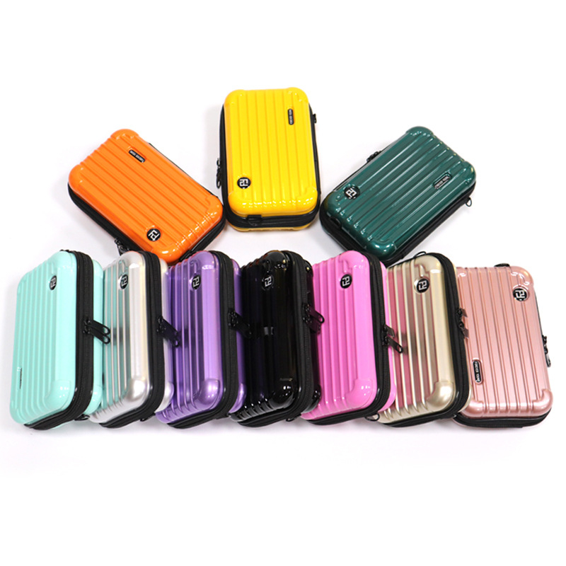 Козметична чантичка с твърд корпус, ABS+PC, водоустойчива, цип