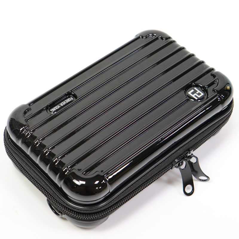 Козметична чантичка с твърд корпус, ABS+PC, водоустойчива, цип