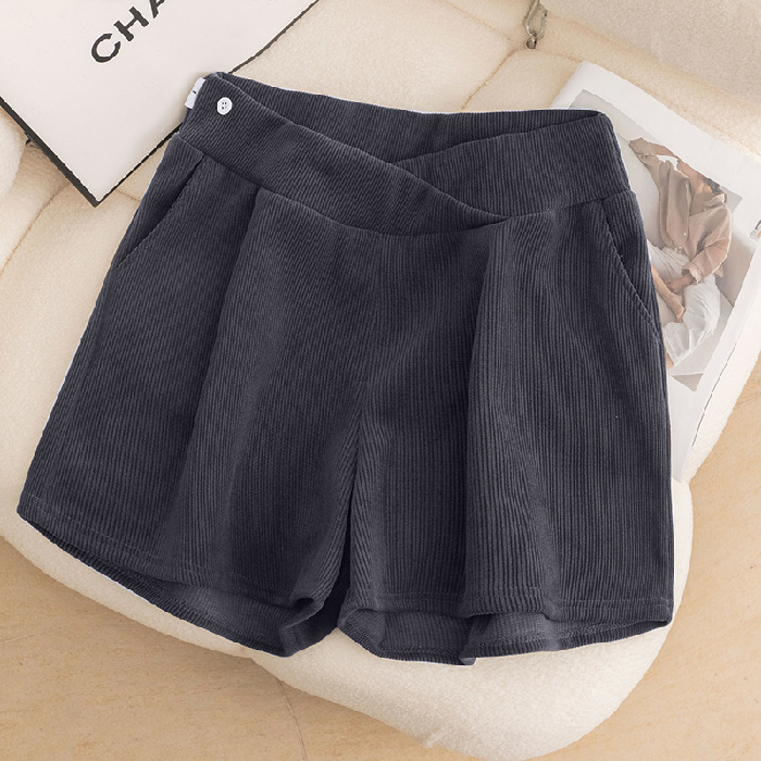 Бременни къси панталони Chenille – свободен силует, 3/4 дължина, абдоминална поддръжка