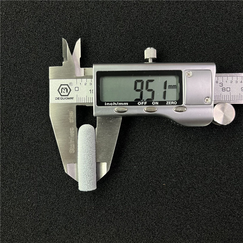 Βούρτσα καθαρισμού με κεφαλή φλοκωμένου σφουγγαριού για κινητά τηλέφωνα και ακουστικά — Rongxin, κωδικός προϊόντος Al 704344684055, υλικό: σφουγγάρι, πυκνότητα: 30, προέλευση: Ντονγκουάν