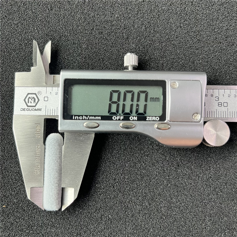 Βούρτσα καθαρισμού με κεφαλή φλοκωμένου σφουγγαριού για κινητά τηλέφωνα και ακουστικά — Rongxin, κωδικός προϊόντος Al 704344684055, υλικό: σφουγγάρι, πυκνότητα: 30, προέλευση: Ντονγκουάν