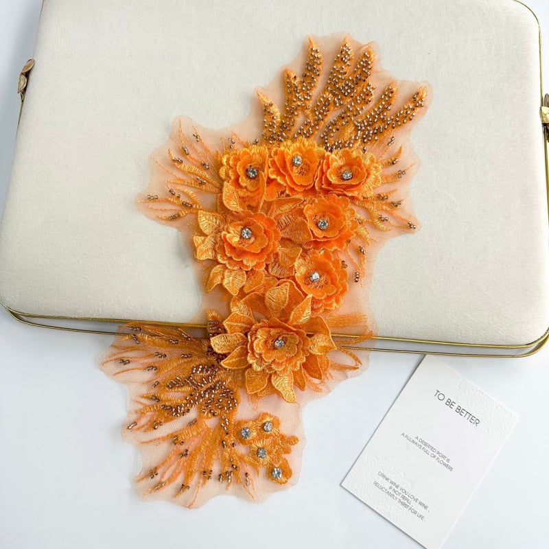 Κεντημένο patch με χάντρες σε διάτρητο ύφασμα για ενδύματα - Πολυεστέρας, κατάλληλο για νυφικά και ρούχα - Μάρκα: New Starting Point