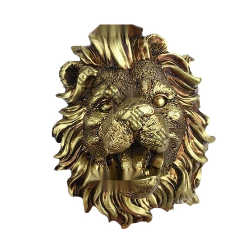 Falra szerelt oroszlánfejű szökőkúti fúvóka természetes gyantából, kert-udvarhoz