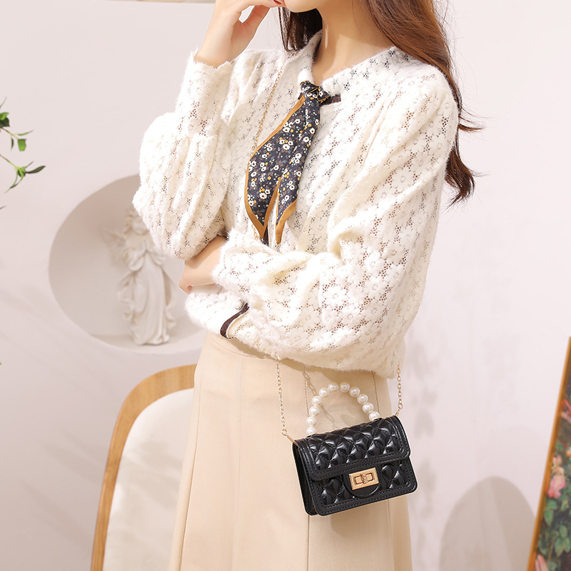 Jelly PVC táska, Jelly Pack stílus, vízszintes négyszögletes forma, lakat zárás, belső azonosító zseb