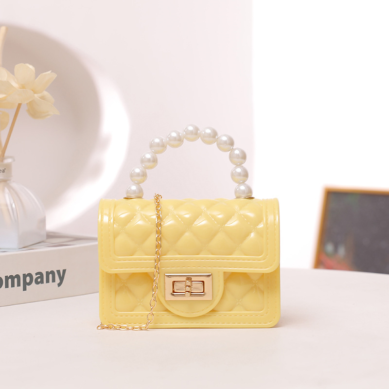 Jelly PVC táska, Jelly Pack stílus, vízszintes négyszögletes forma, lakat zárás, belső azonosító zseb