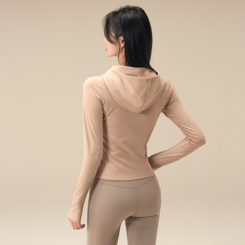 Női kapucnis sportkabát őszre, vastag anyag, 80% nylon, hosszú ujjú, egyszínű minta