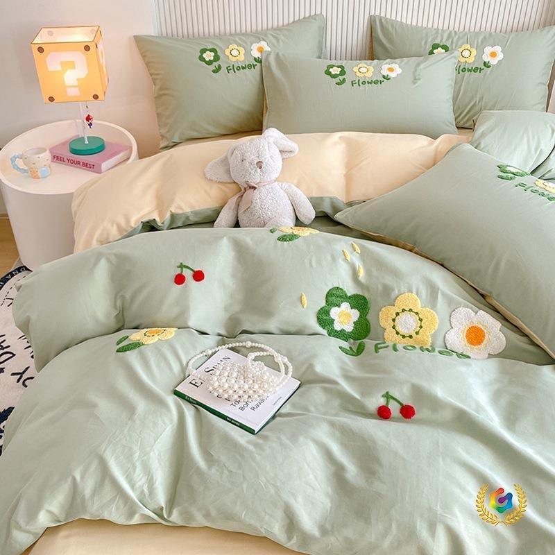 Gyerekeknek készült négy részes ágyneműkészlet 100% pamutból, Cartoon mintával, reaktív nyomtatás, hímzés és steppelés, 40-count, textil sűrűsége 133x72, nyár