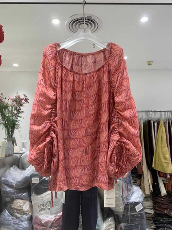 Košulja u pulover stilu, labav kroj, dugi rukavi, okrugli ovratnik, standardna dužina (50–65 cm)