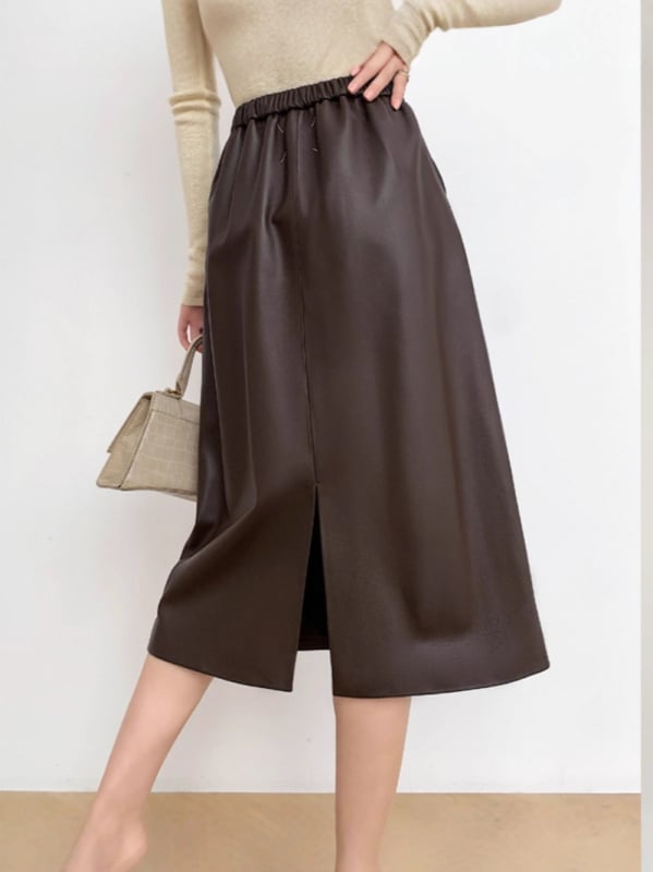 Fustă midi din piele de miel naturală cu talie înaltă, croială slim și deschidere
