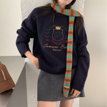 Közepes hosszúságú kézzel kötött sál warp knitting technikával, gyapjúkeverék anyag, japán és dél-koreai stílus, téli melegen tart