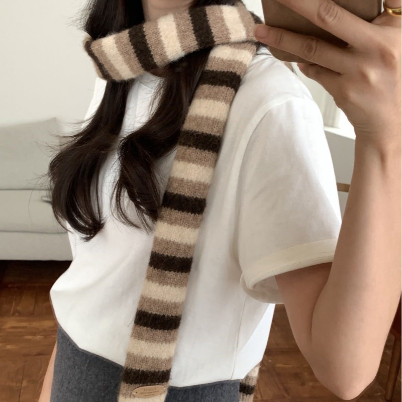 Közepes hosszúságú kézzel kötött sál warp knitting technikával, gyapjúkeverék anyag, japán és dél-koreai stílus, téli melegen tart