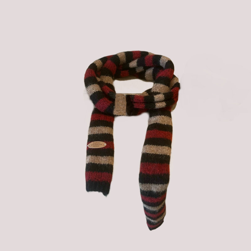 Közepes hosszúságú kézzel kötött sál warp knitting technikával, gyapjúkeverék anyag, japán és dél-koreai stílus, téli melegen tart