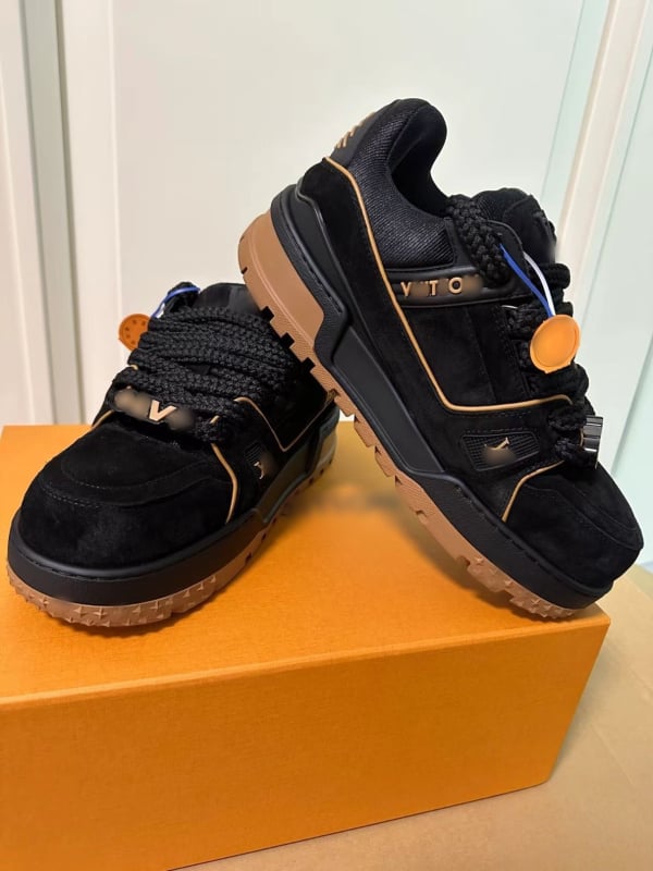 Adidași unisex cu dungi, talpă groasă, șireturi, partea superioară din piele de vită de primă calitate, talpă din cauciuc natural