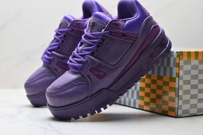 Adidași unisex cu dungi, talpă groasă, șireturi, partea superioară din piele de vită de primă calitate, talpă din cauciuc natural