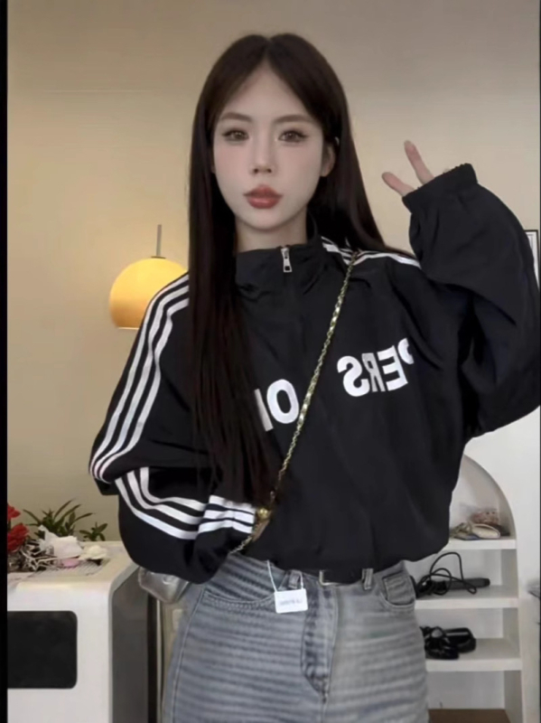 Ženska kratka jakna na zip sa stojećim ovratnikom, prugasta, s podesivim šnimama, zaštita od sunca UPF30+, natpis slovima, Harajuku stil, casual