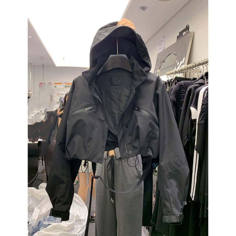 Ženska kratka jakna s kapuljačom od poliestera, dugi rukavi, zatvarač, elegantan gradski stil