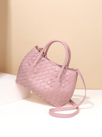 Carlos Milin geantă tote PU țesută manual cu închidere magnetică, buzunar intern cu fermoar și buzunar intern tip patch, căptușeală din poliester, formă orizontală pătrată, curea de umăr simplă