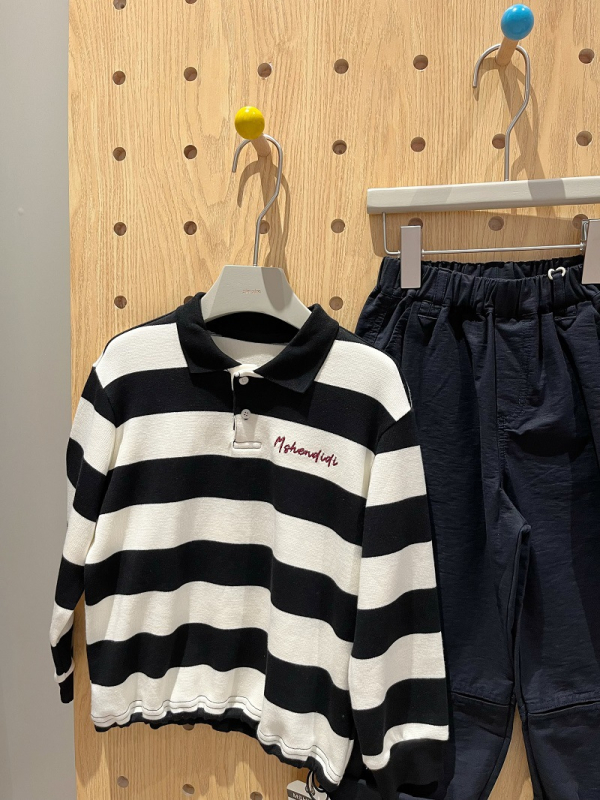 Cambridge-stílusú gyerek póló galléros felső, csíkos gallérral, pamutkeverék, hosszú ujjak, 3–8 éves.