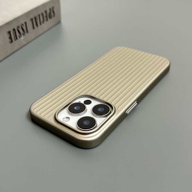 Čvrsta PC maska za iPhone 14 seriju – mat završetak, magnetsko pričvršćivanje, otpornost na udarce, odvod topline, zaštita od otisaka prstiju