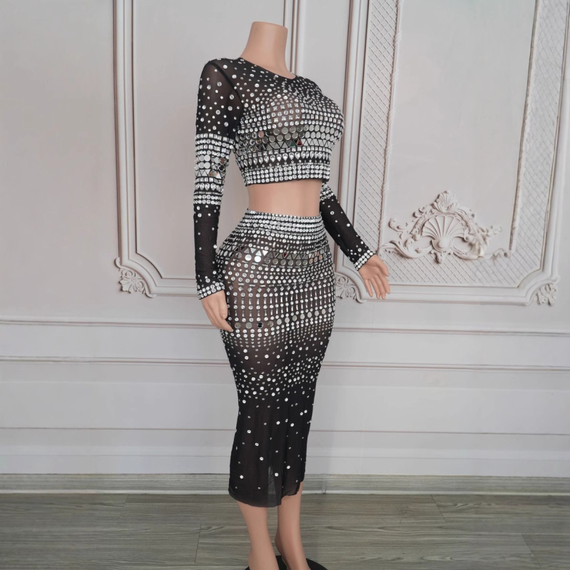 Ženska scenska haljina za standardni ples – mješavina Spandex-Lyocell, 90–95% Spandex, Lyocell ≤30%, proljeće 2024, dobna skupina 25–29