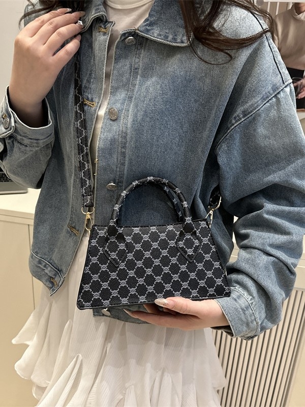 Torba za ruke s kariranim uzorkom i kontrastnim šivanjem – ulični stil, PU materijal, vodoravni kvadratni oblik, zatvaranje na zip, unutarnja džep za telefon