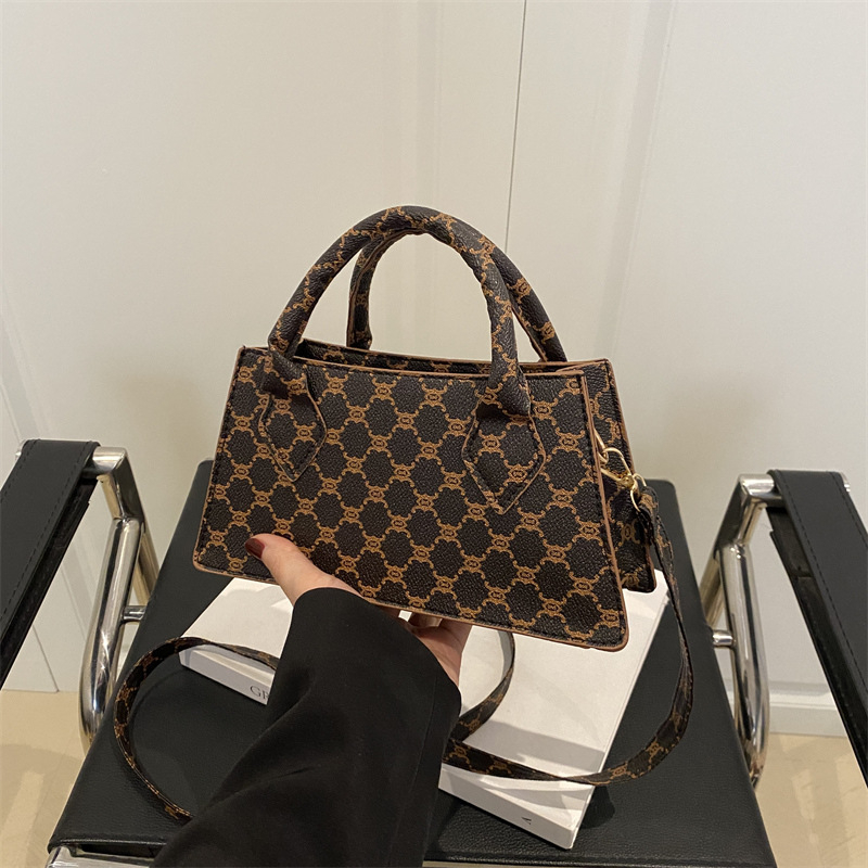 Torba za ruke s kariranim uzorkom i kontrastnim šivanjem – ulični stil, PU materijal, vodoravni kvadratni oblik, zatvaranje na zip, unutarnja džep za telefon