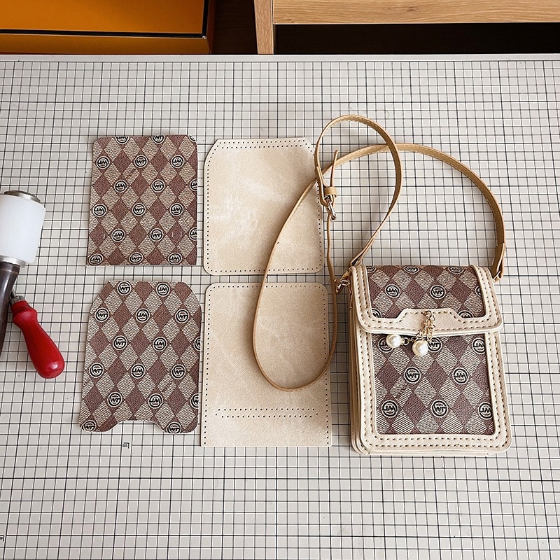 DIY set za torbicu – Novi nacionalni trend, PU materijal, vertikalni kvadratni oblik, zatvoren otvor, unutarnja pretinac za mobitel