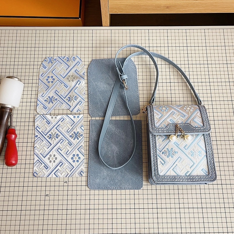 DIY set za torbicu – Novi nacionalni trend, PU materijal, vertikalni kvadratni oblik, zatvoren otvor, unutarnja pretinac za mobitel
