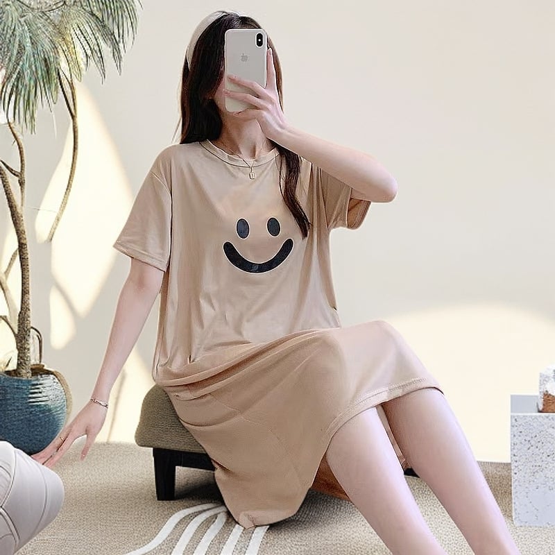 Дишаща късръкавна нощница за жени, кръгло деколте, свободен силует, средна дължина, подходяща за домашно облекло и носене навън