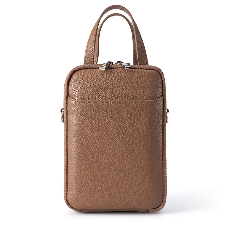 Ženska kožna crossbody torba, vertikalni kvadratni oblik, zatvarač, podstava od poliestera, unutarnji džepovi