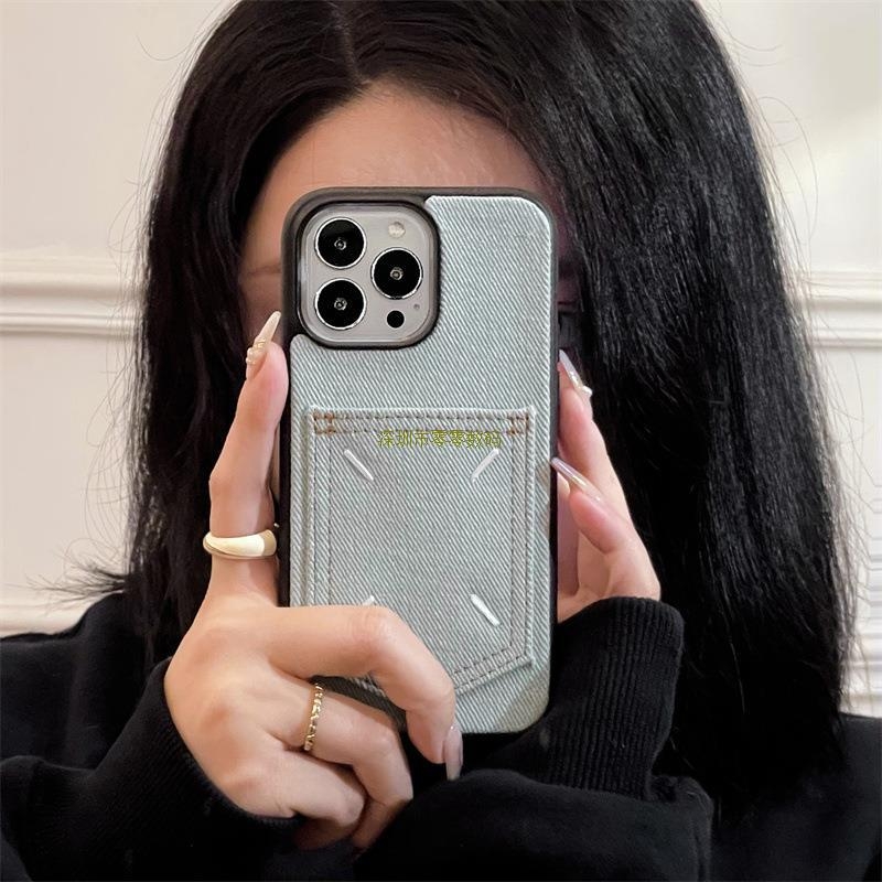 Denim kućište za iPhone 17 Pro Max s pretincem za kartice i kožnom izvezom, potpuna zaštita