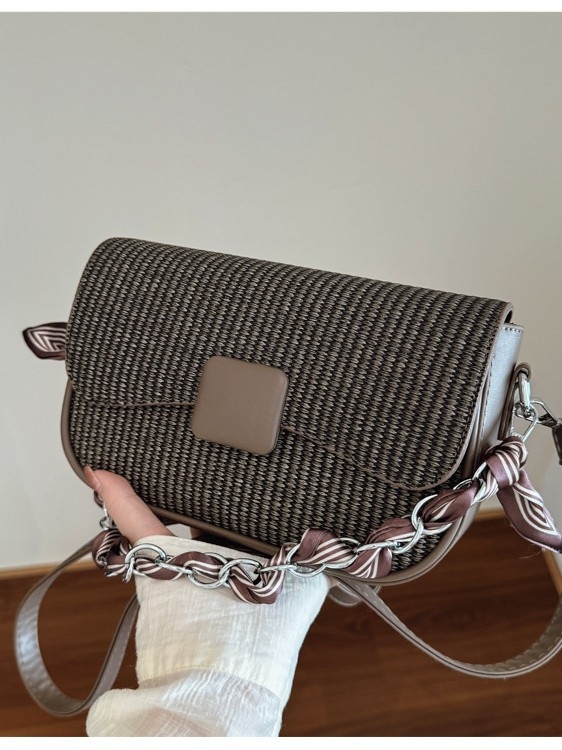 Crossbody torba za svakodnevnu upotrebu, ulični stil, PU materijal, vodoravnog kvadratnog oblika, otvaranje poklopcem, džep sa zatvaračem