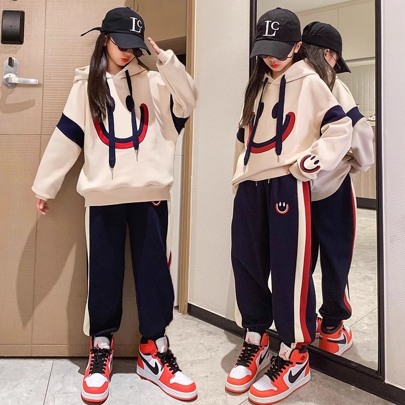 Djevojčice jesenski sportski set od dva djela – duksa s kapuljom i hlače, korejski stil, Milk Silk tkanina (poliestar 95,5%), za djecu 3–8 godina, izdanje jeseni 2025