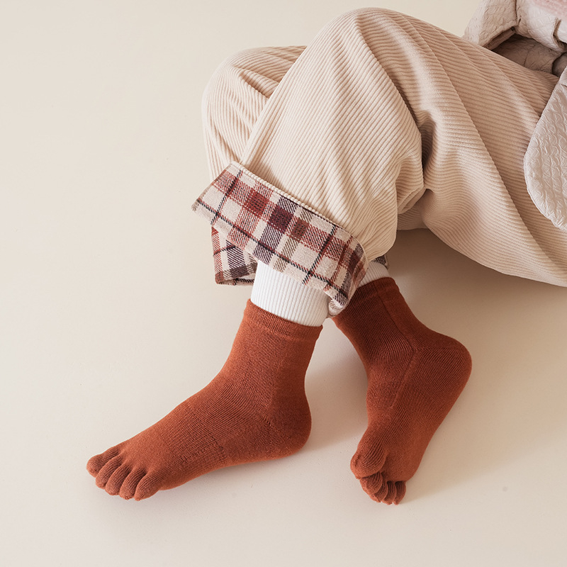 Čarape od merino vune za prste, bezšivne, srednje dužine, pletene s 144 iglama, tople i mekane, merino vunena smjesa 30–50%