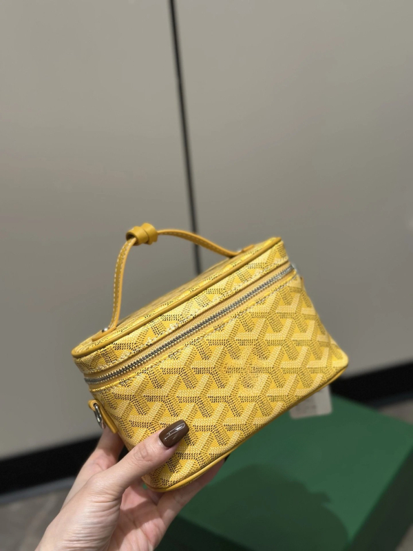Kosmetička torbica s uzorkom psećih zuba, konopljin materijal, zatvaranje rajfasom, poliester podstava, džep za telefon, crossbody/ramenski stil